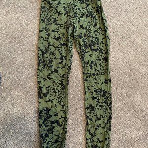 Lululemon olive green and black printed leggings